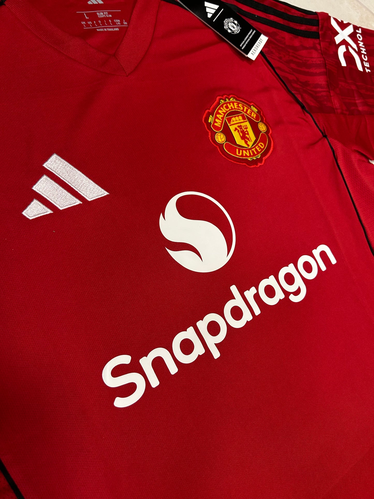 Manchester United Home Kit 2025/26